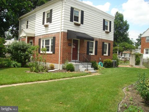 2621 S FOUR MILE RUN DRIVE ARLINGTON VA 22206