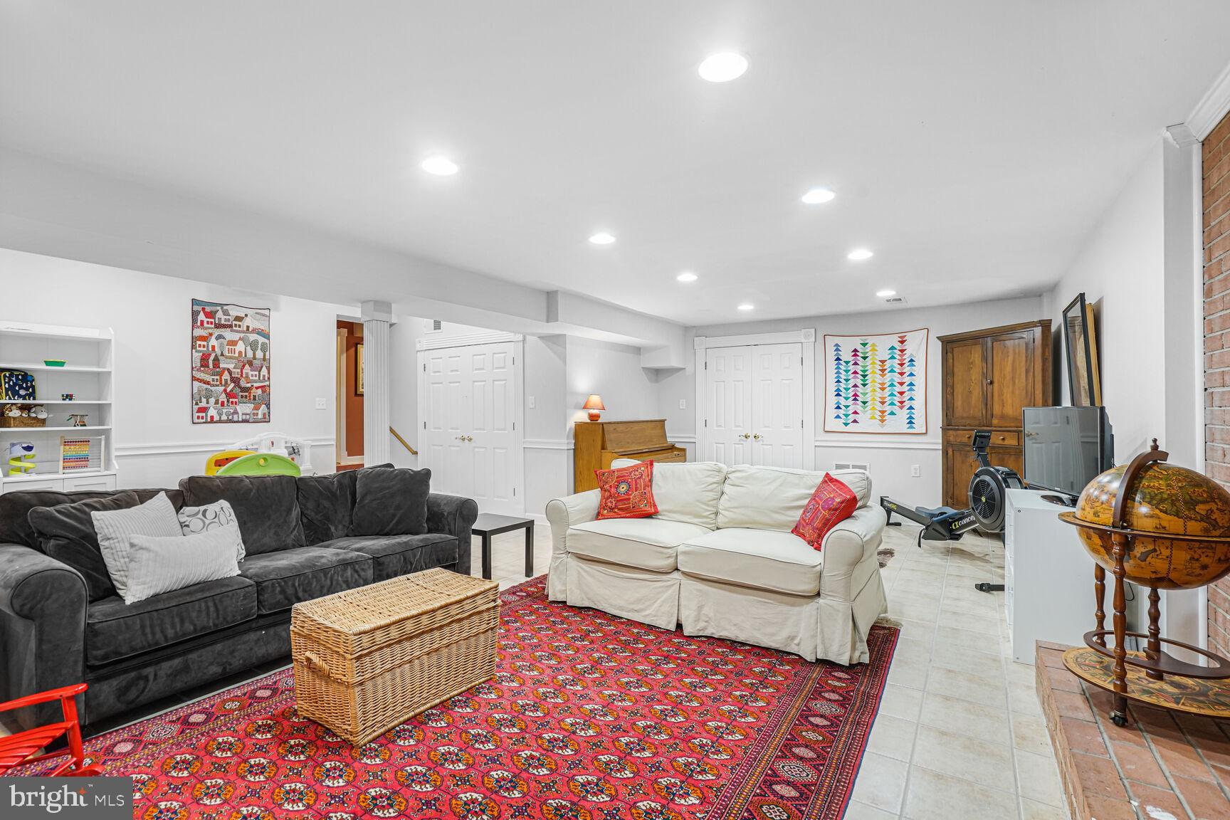 TAMARACK - Residential