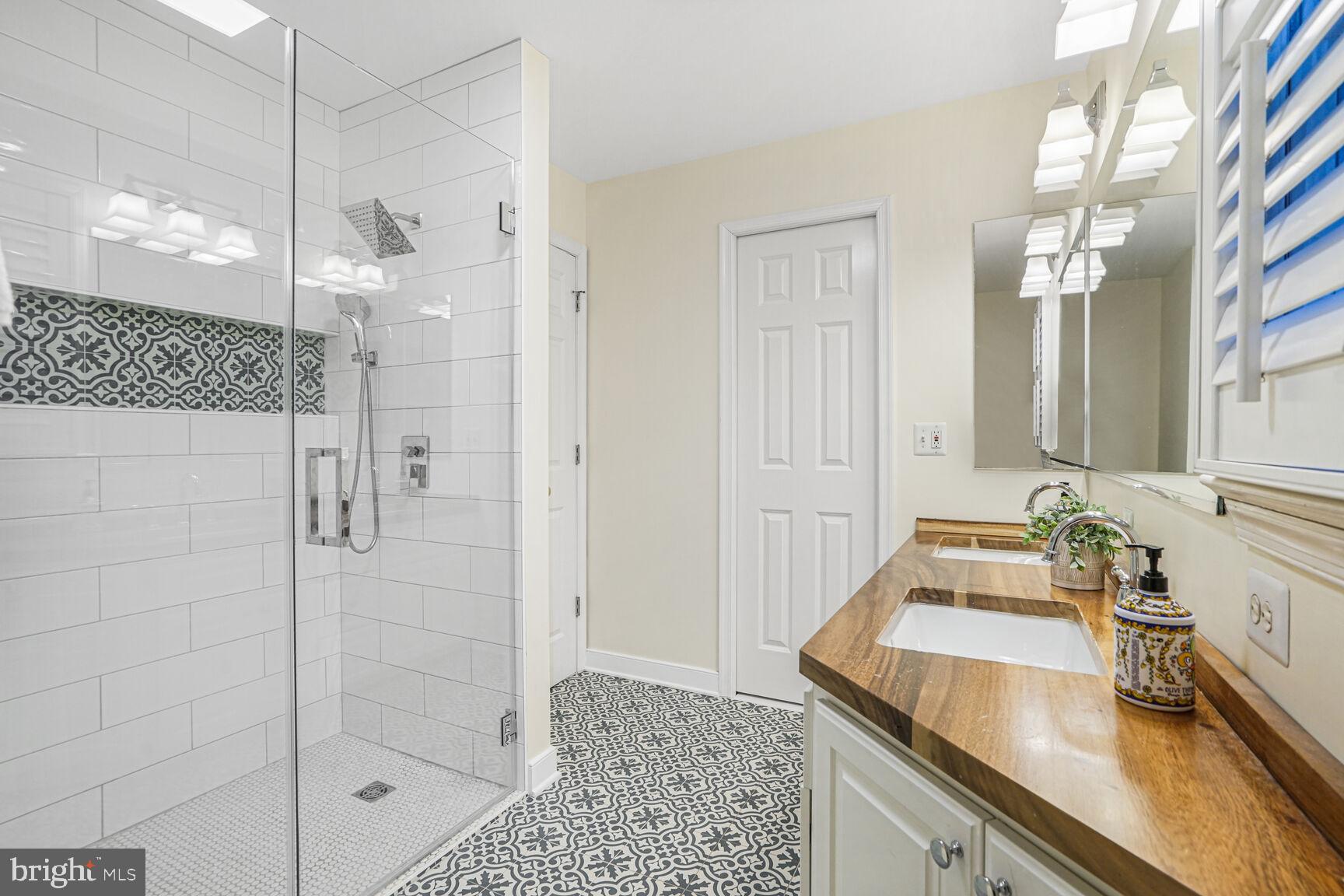 TAMARACK - Residential