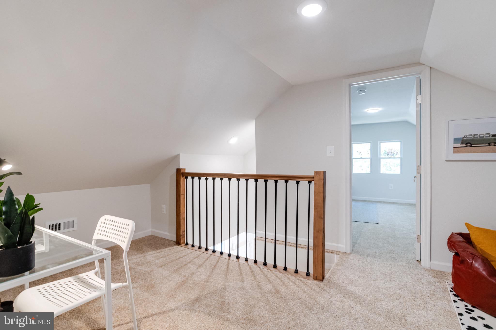 LAURAVILLE HISTORIC DISTRICT - Residential