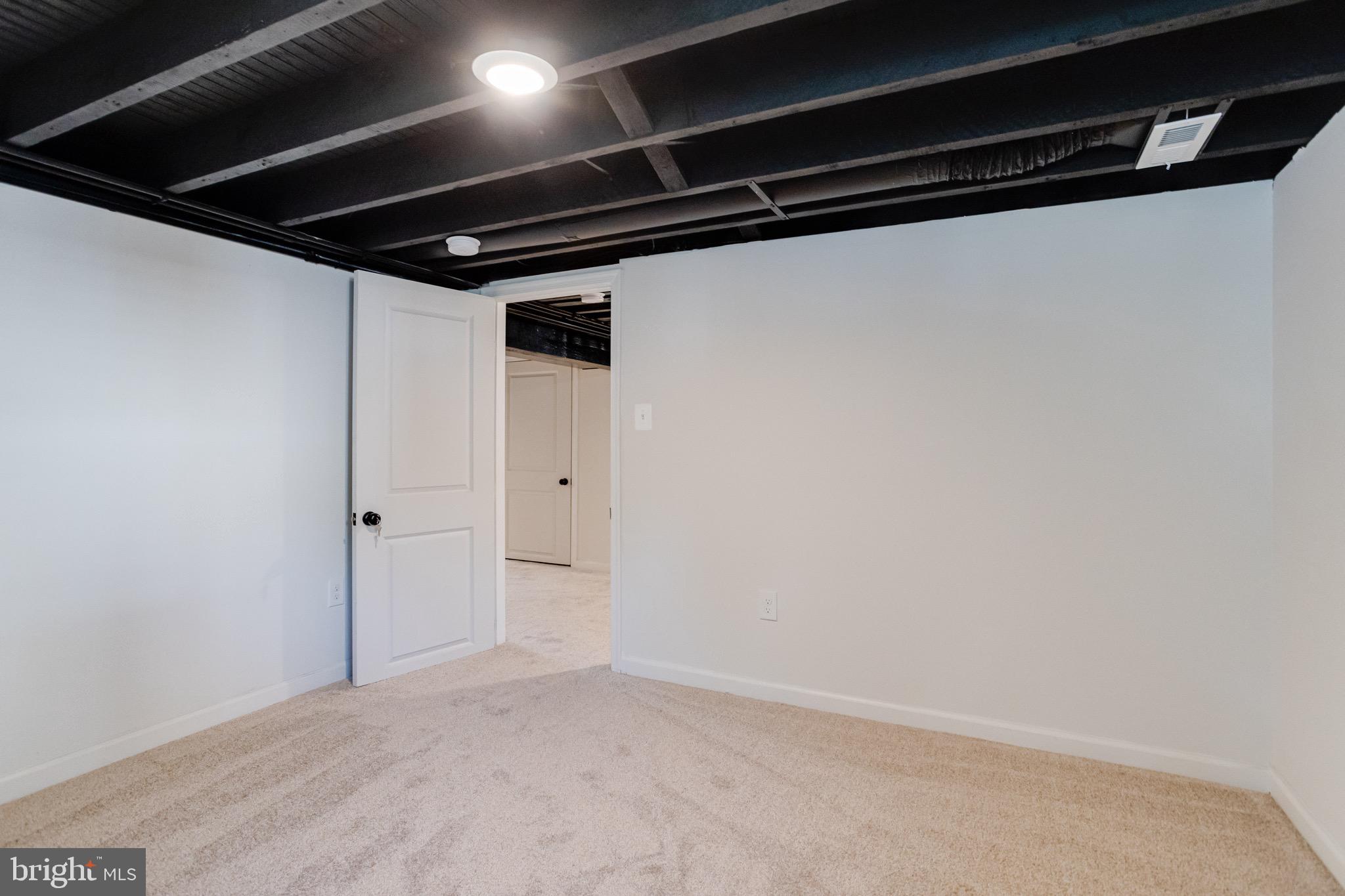 LAURAVILLE HISTORIC DISTRICT - Residential