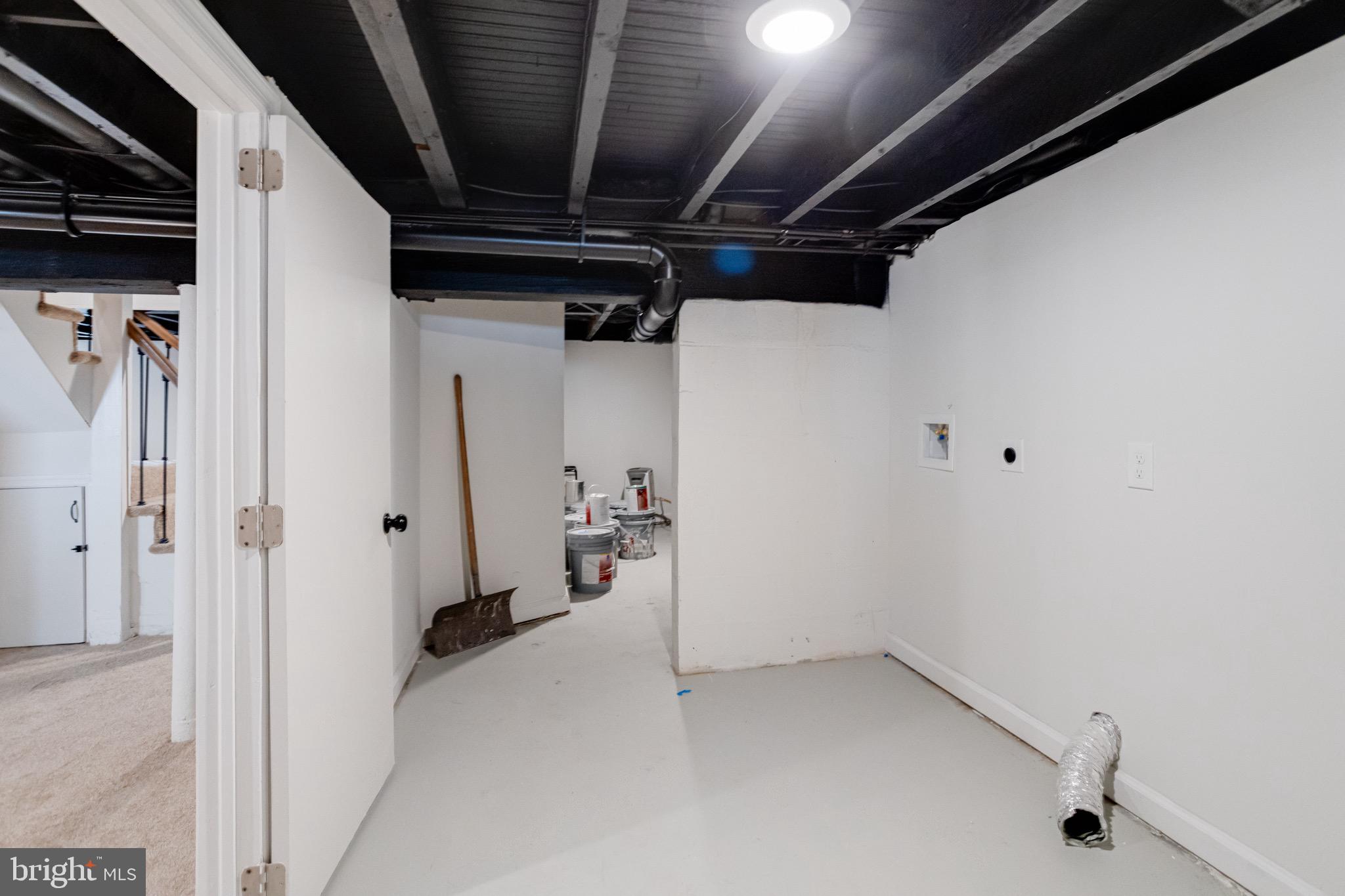 LAURAVILLE HISTORIC DISTRICT - Residential