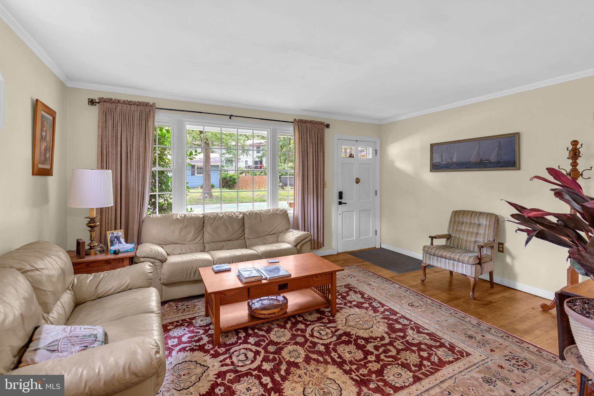 525 CENTER DRIVE