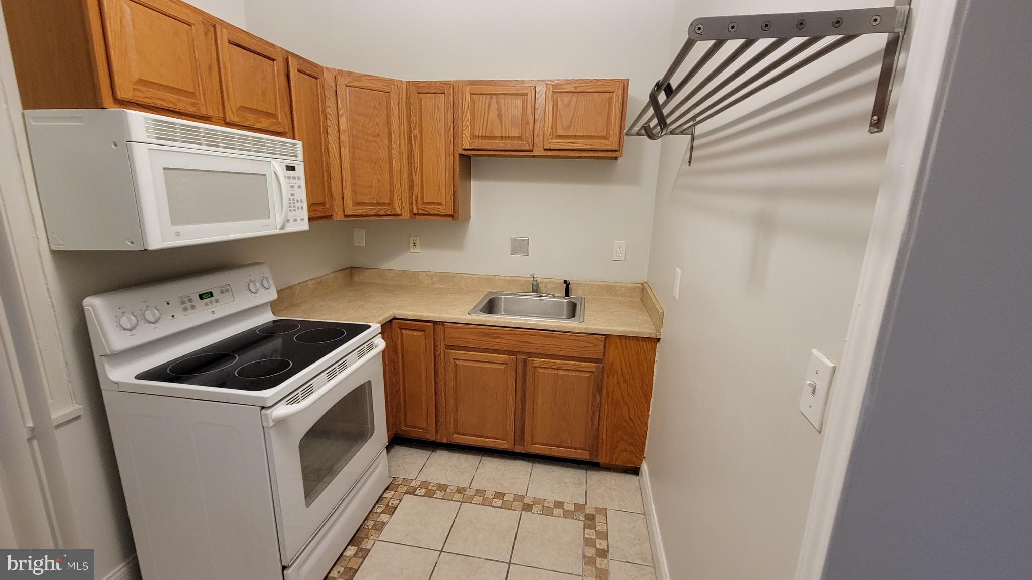 LEXINGTON MARKET - Residential Lease