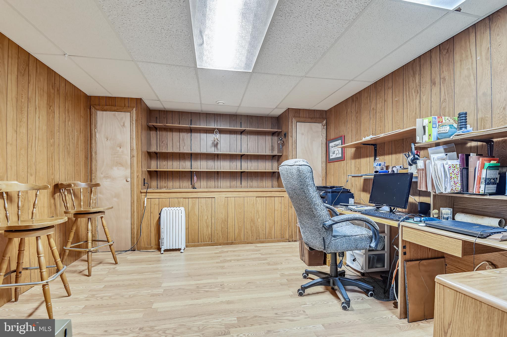 SUTTON MANOR - Residential