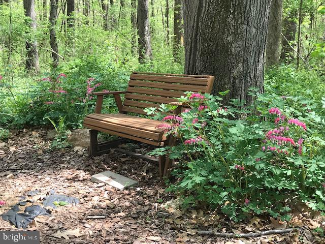 SUTTON MANOR - Residential