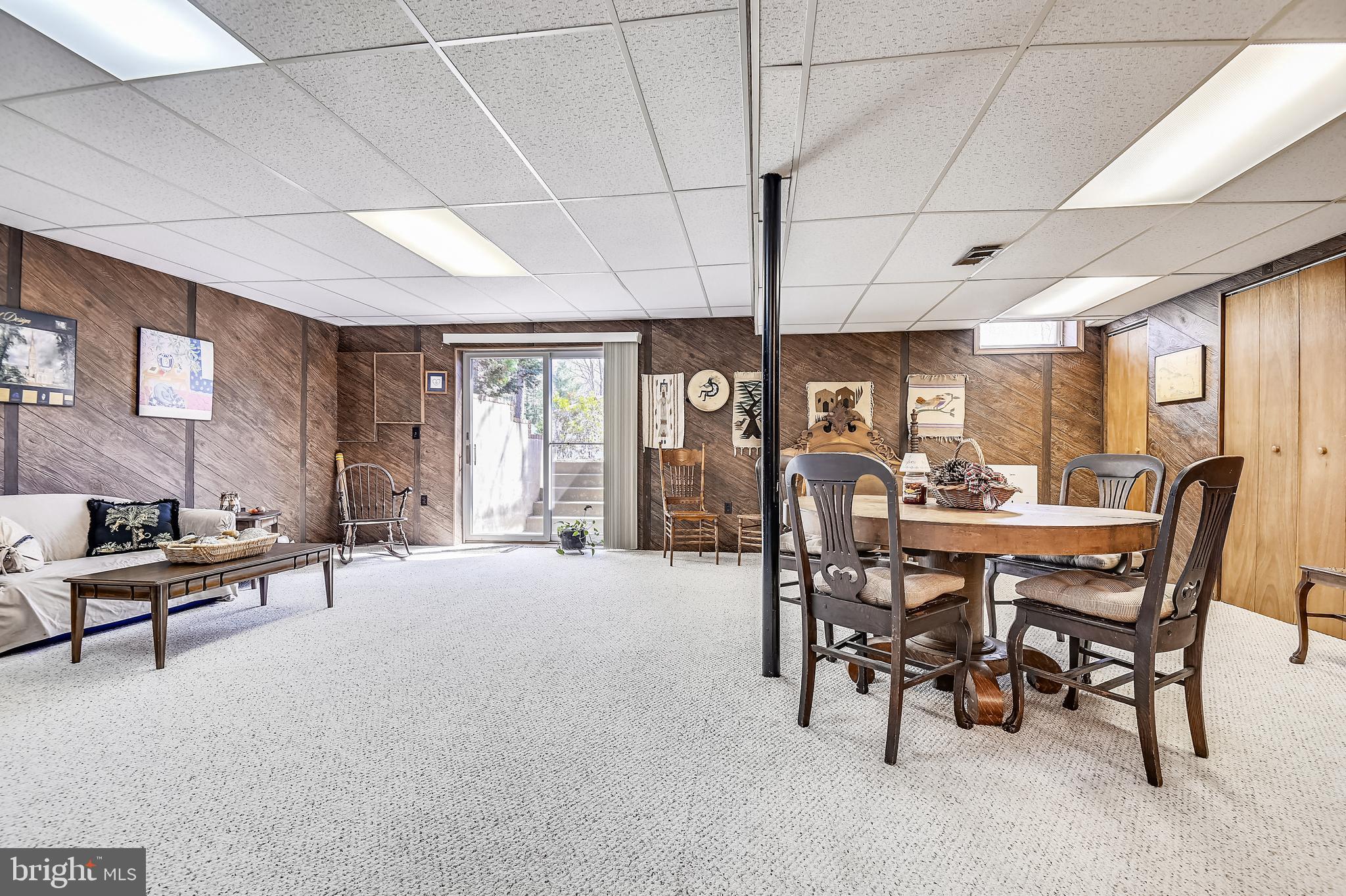 SUTTON MANOR - Residential