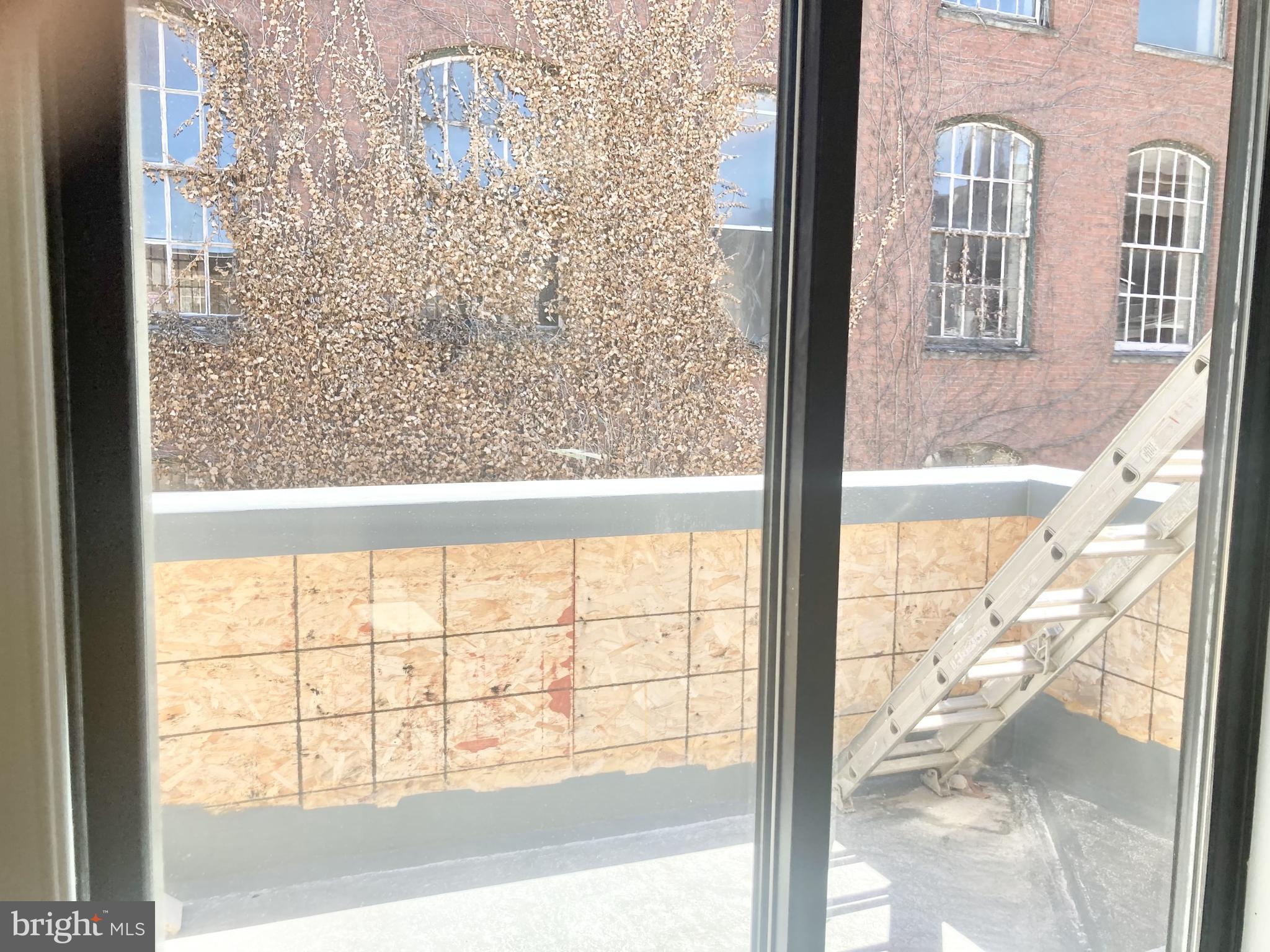 SPRING GARDEN - Residential Lease