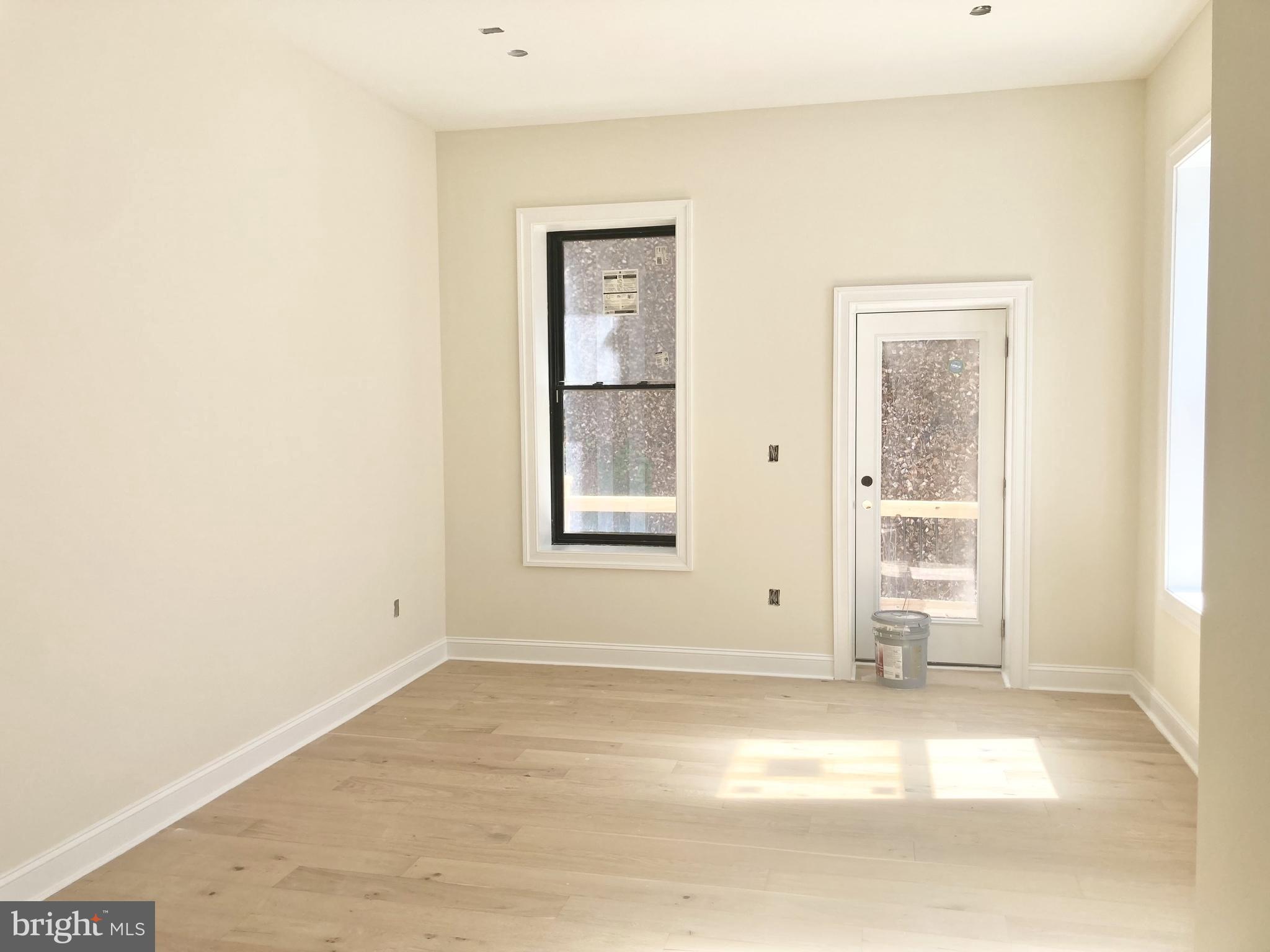 SPRING GARDEN - Residential Lease