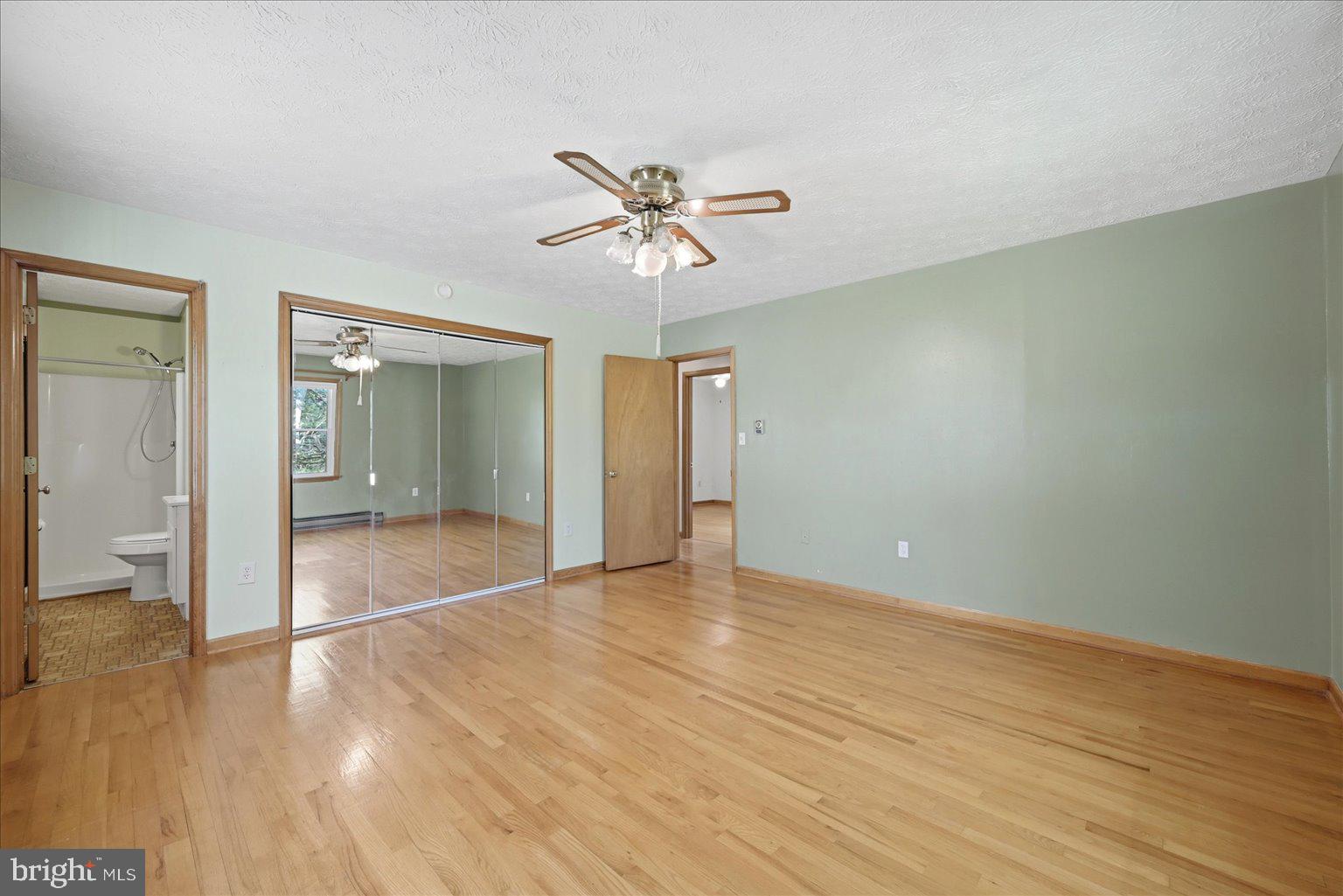 LONGMARSH - Residential