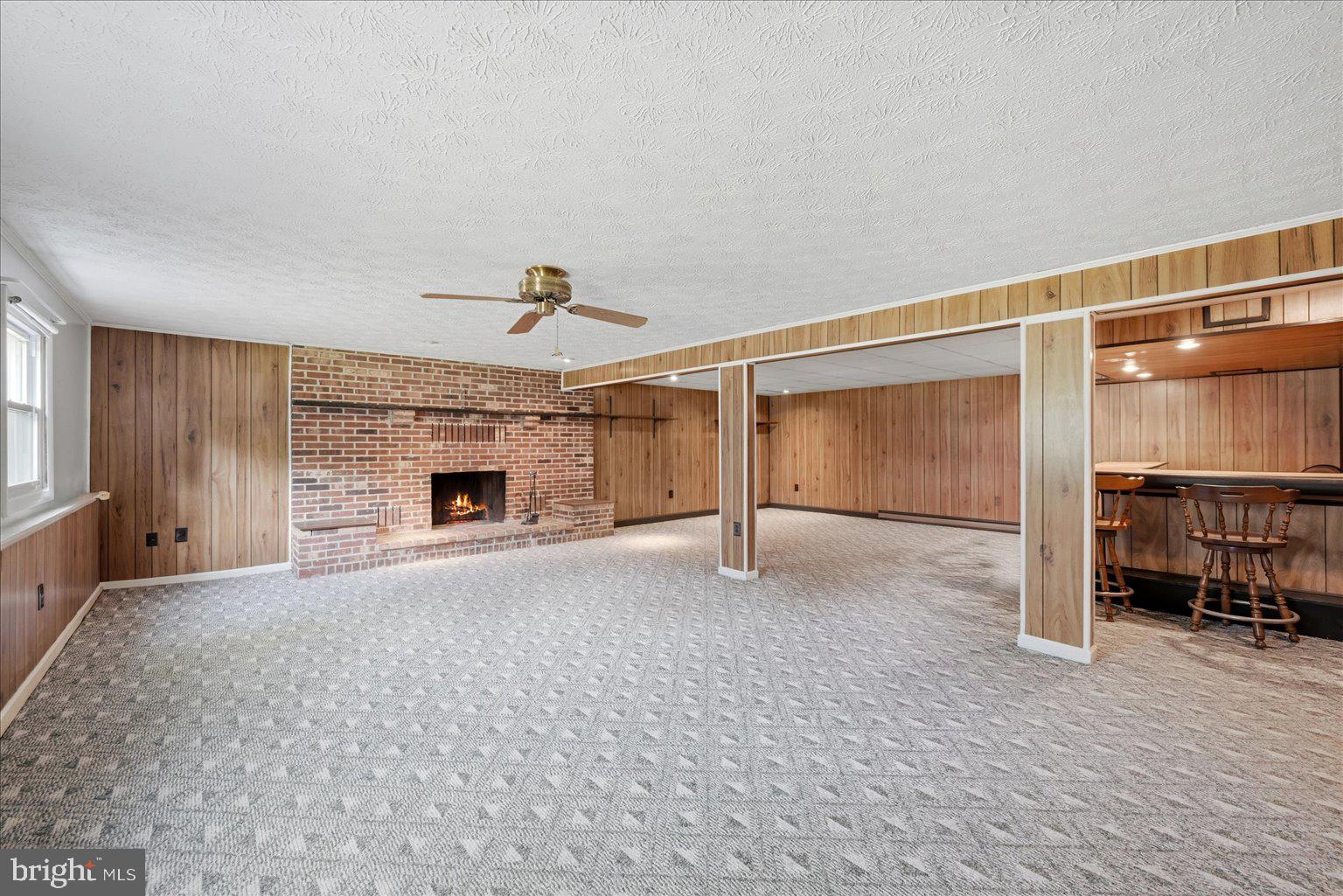 LONGMARSH - Residential