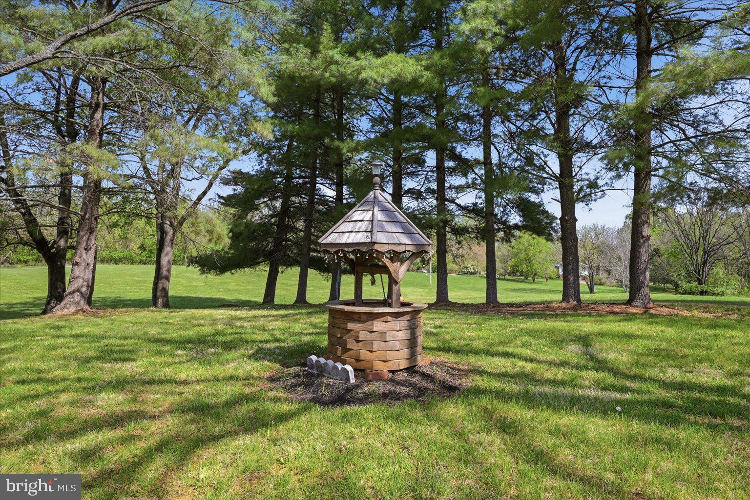 LONGMARSH - Residential