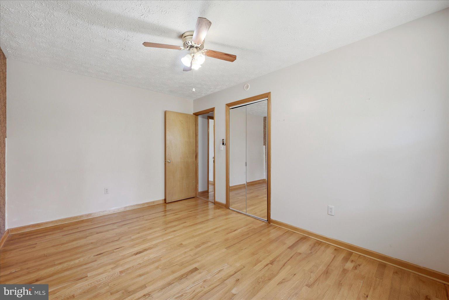 LONGMARSH - Residential