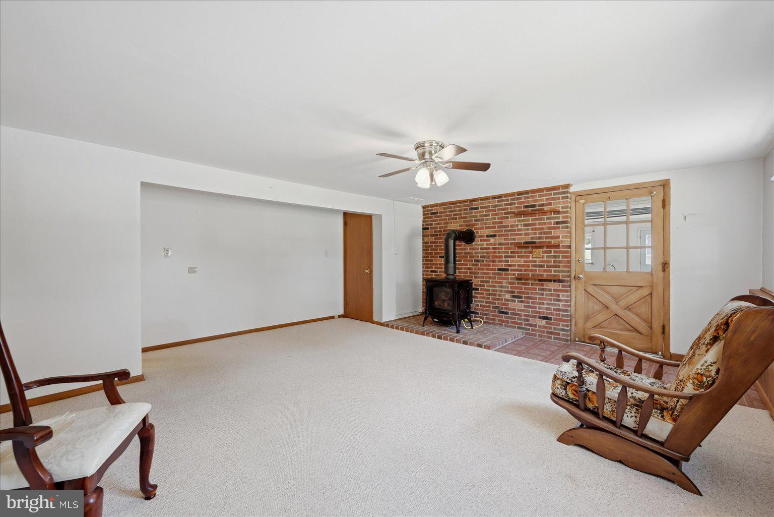 LONGMARSH - Residential