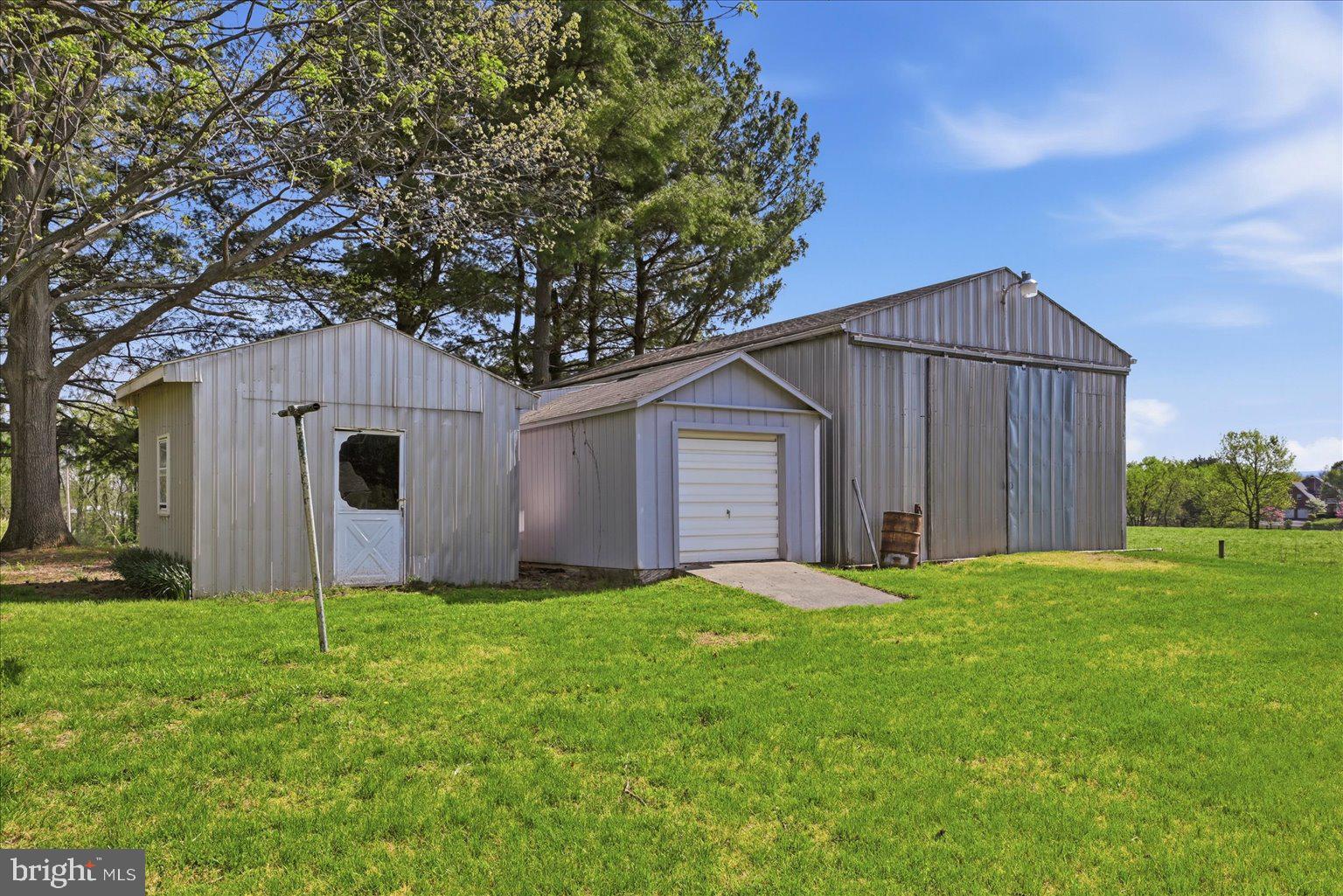 LONGMARSH - Residential