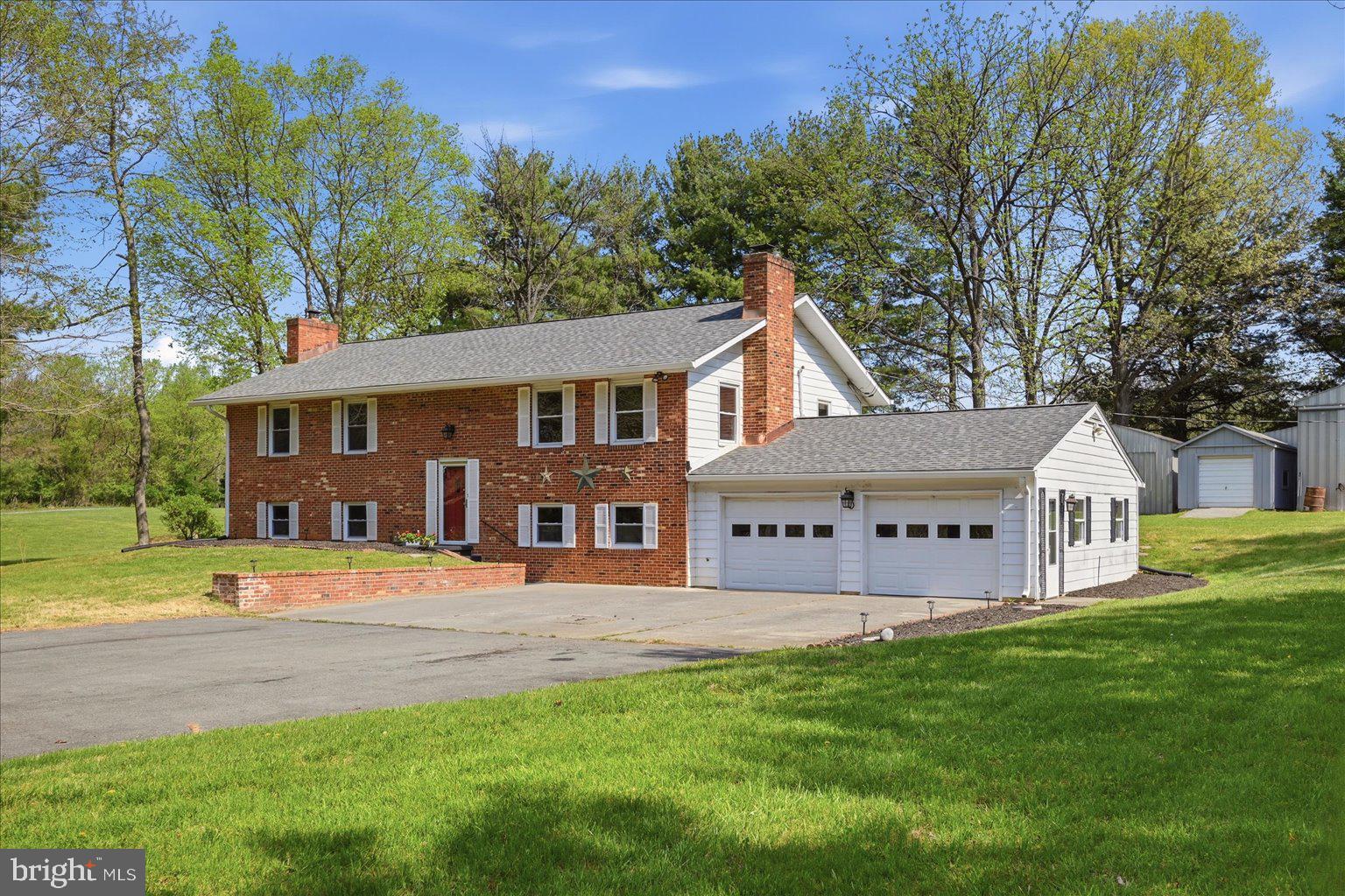 LONGMARSH - Residential