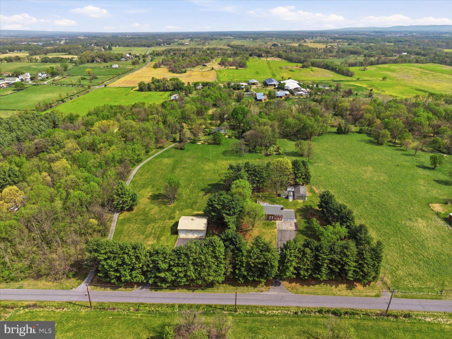 LONGMARSH - Residential