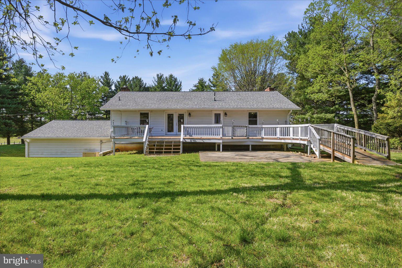 LONGMARSH - Residential