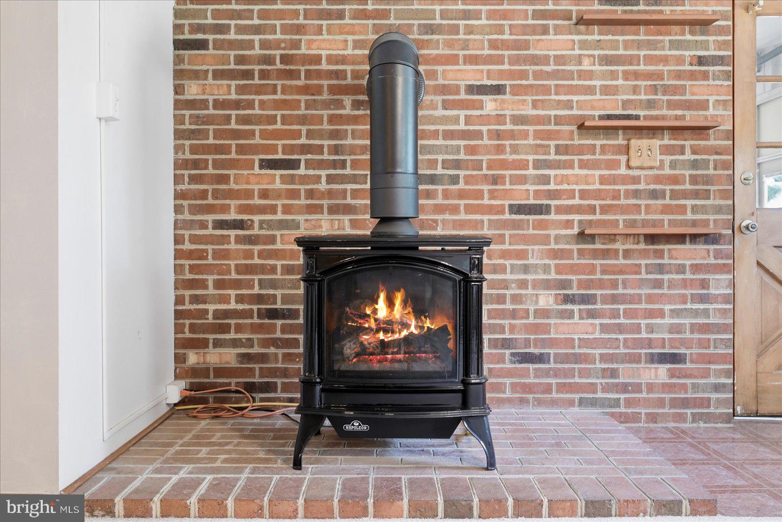 LONGMARSH - Residential