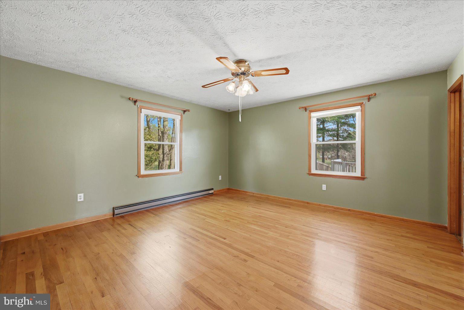 LONGMARSH - Residential