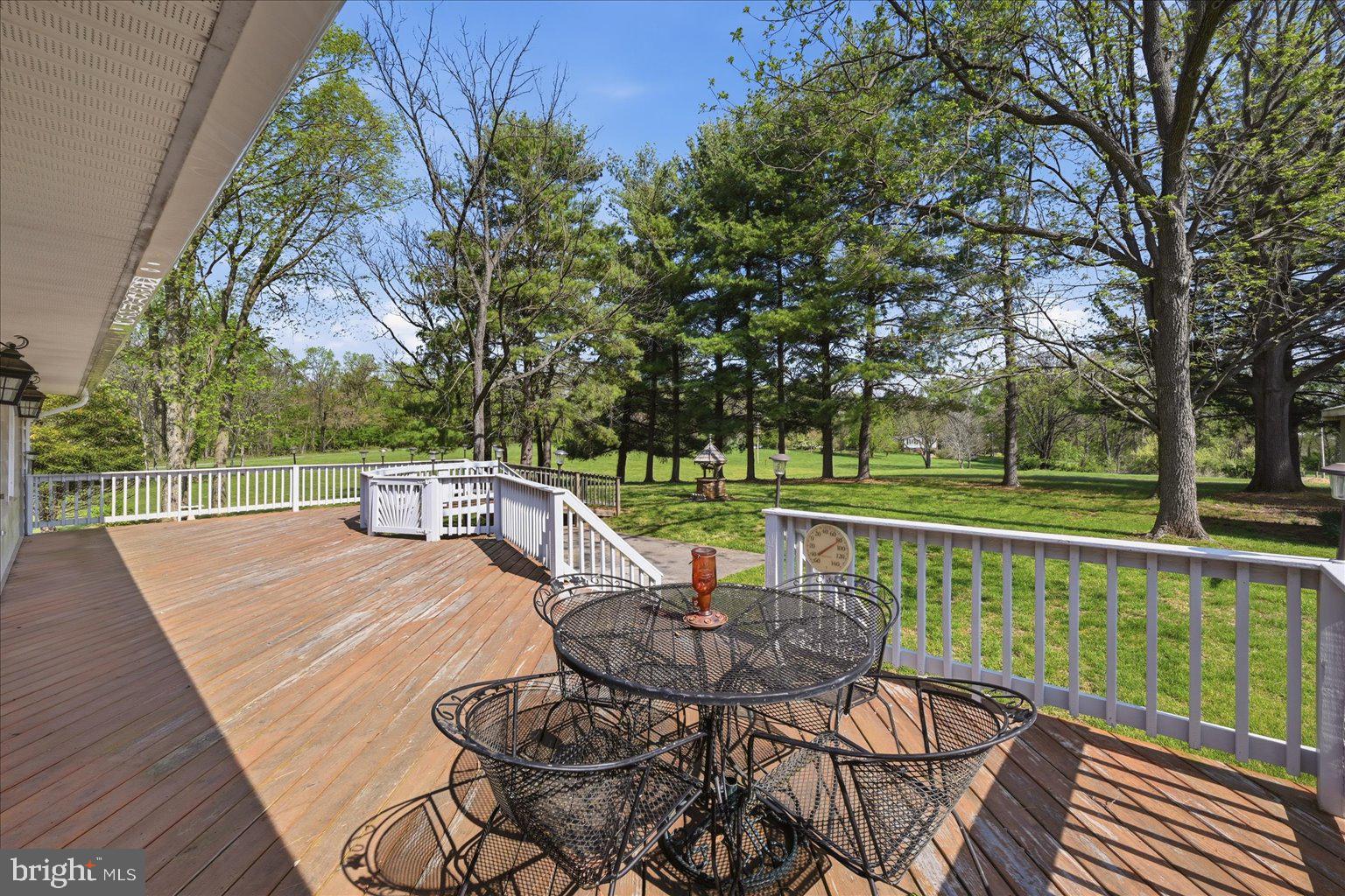 LONGMARSH - Residential