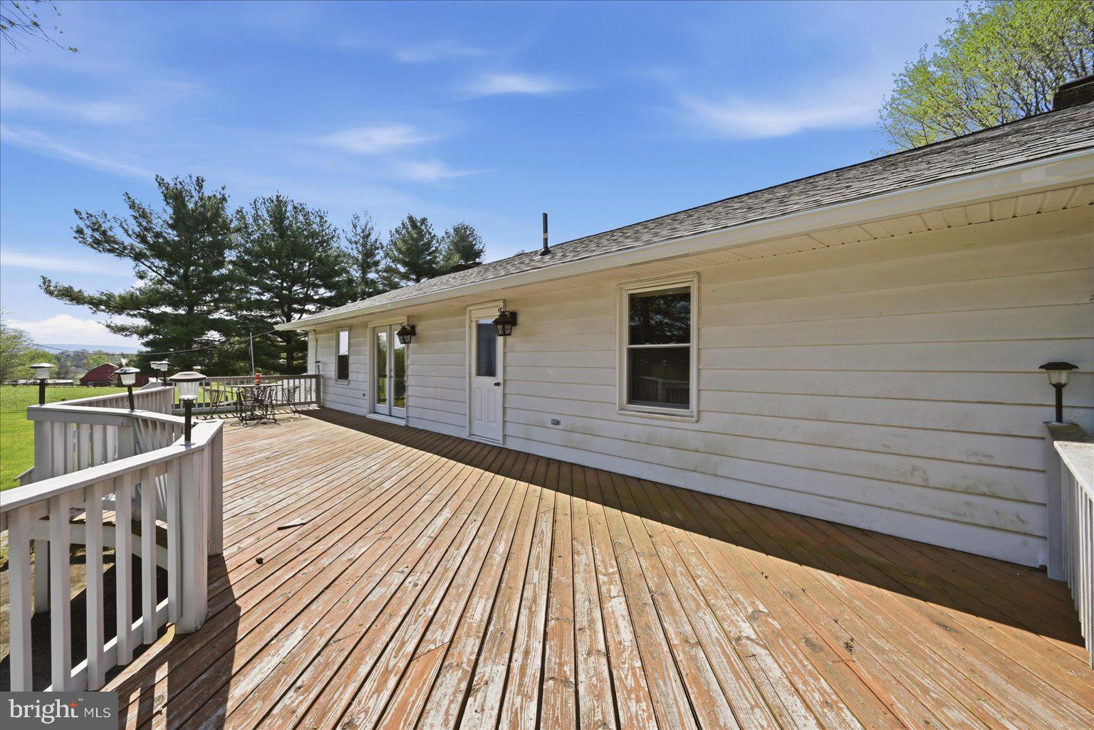 LONGMARSH - Residential