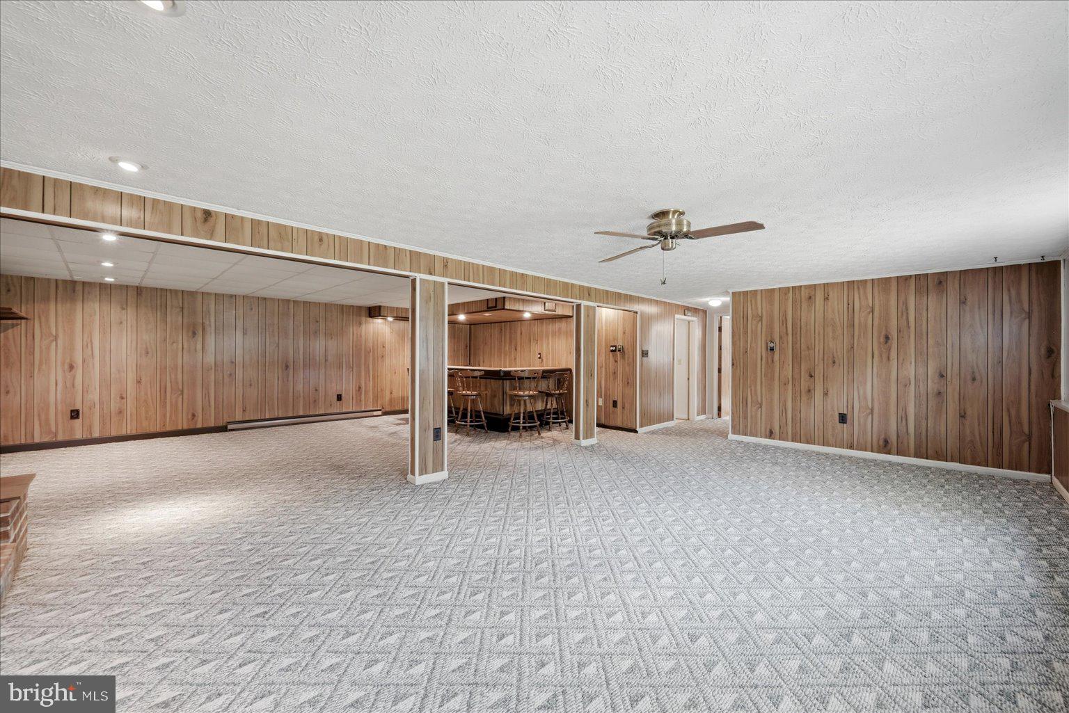 LONGMARSH - Residential