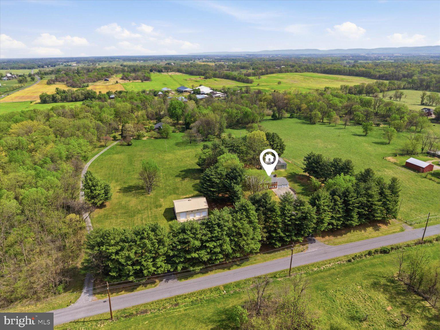 LONGMARSH - Residential