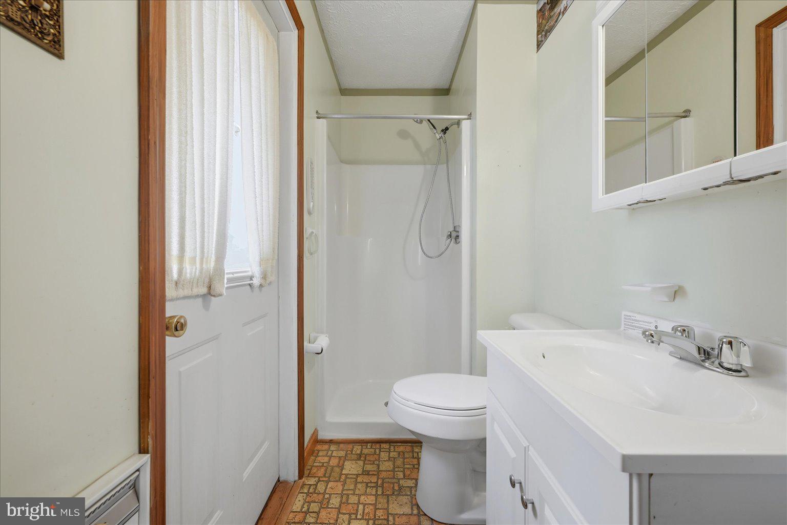 LONGMARSH - Residential