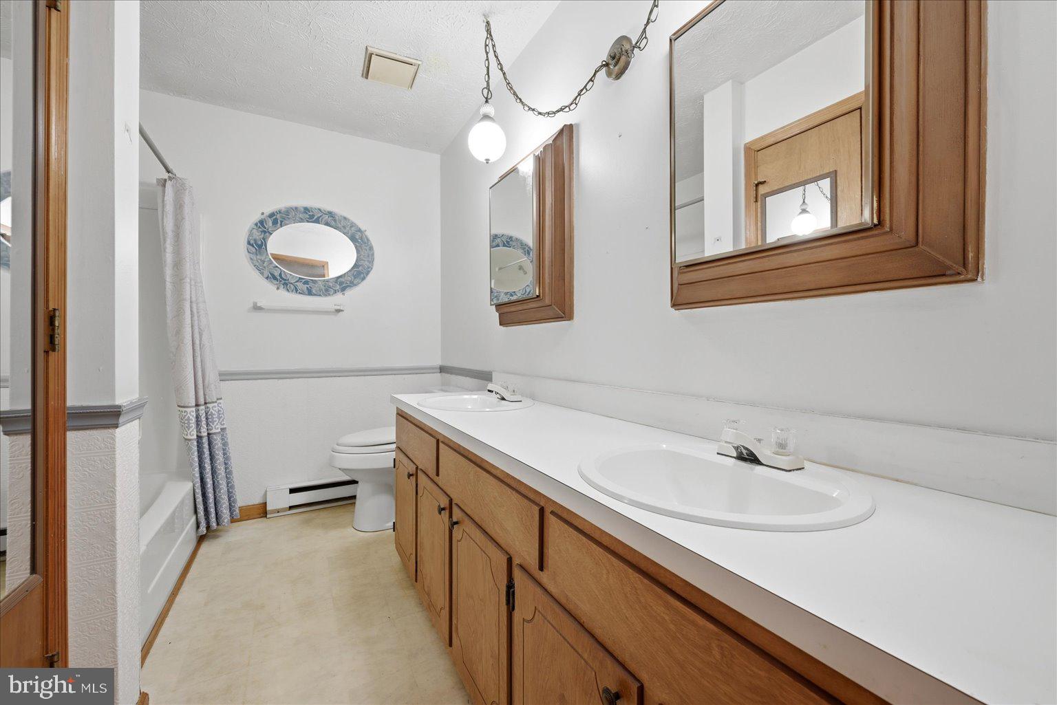 LONGMARSH - Residential