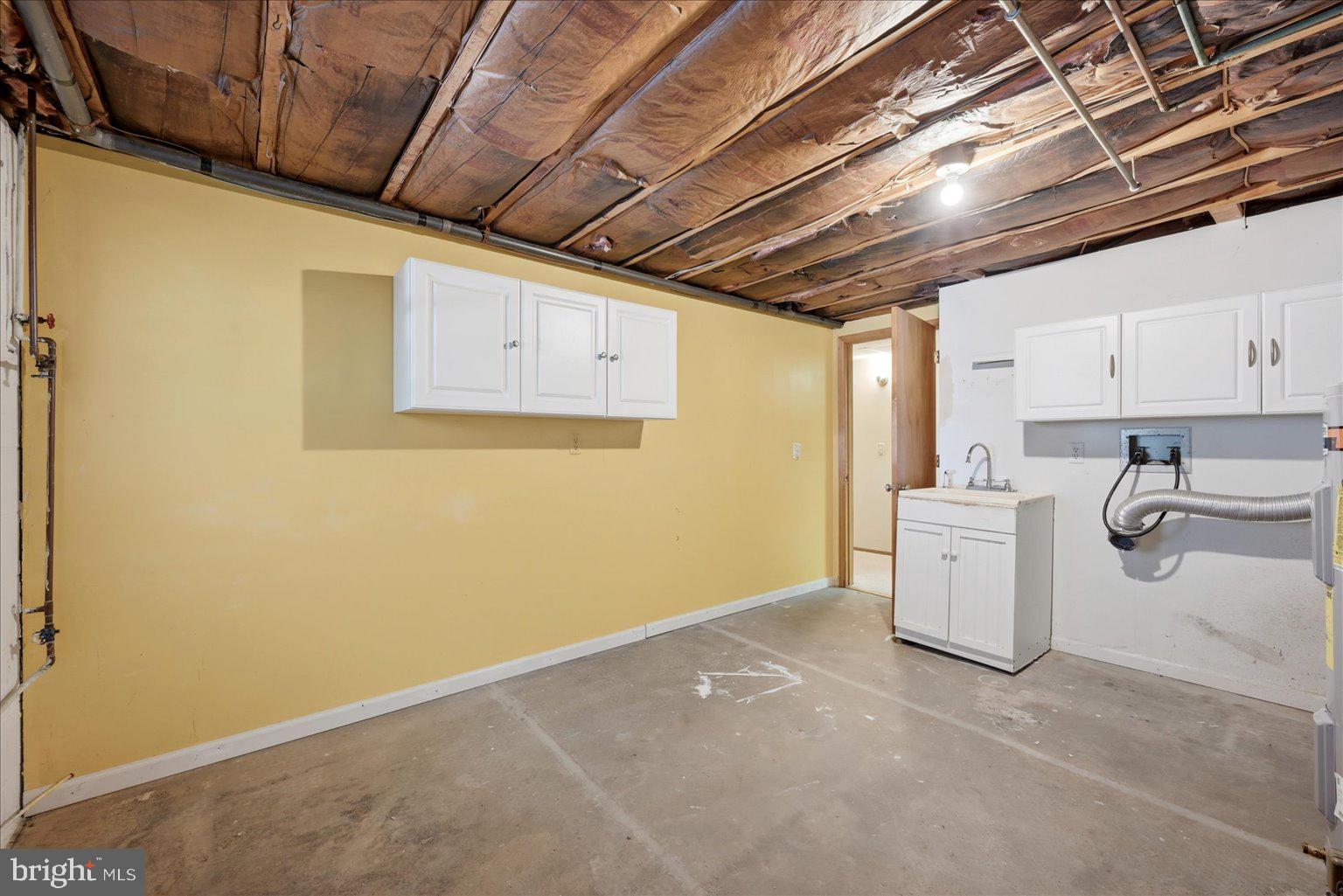 LONGMARSH - Residential