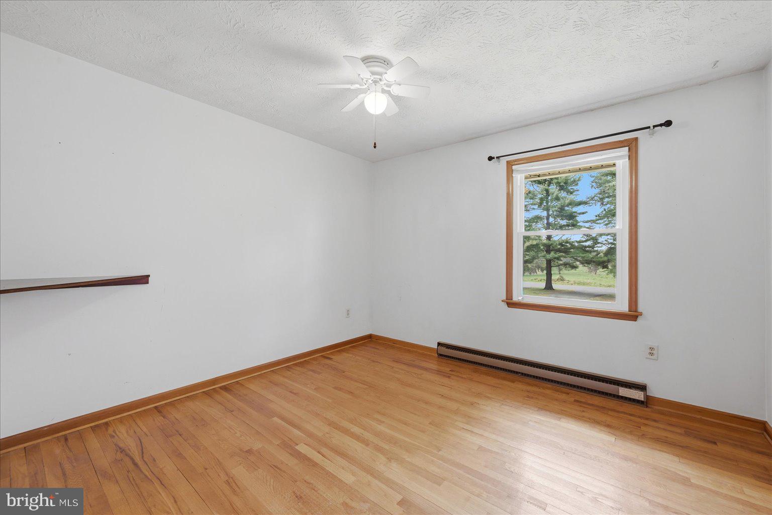 LONGMARSH - Residential