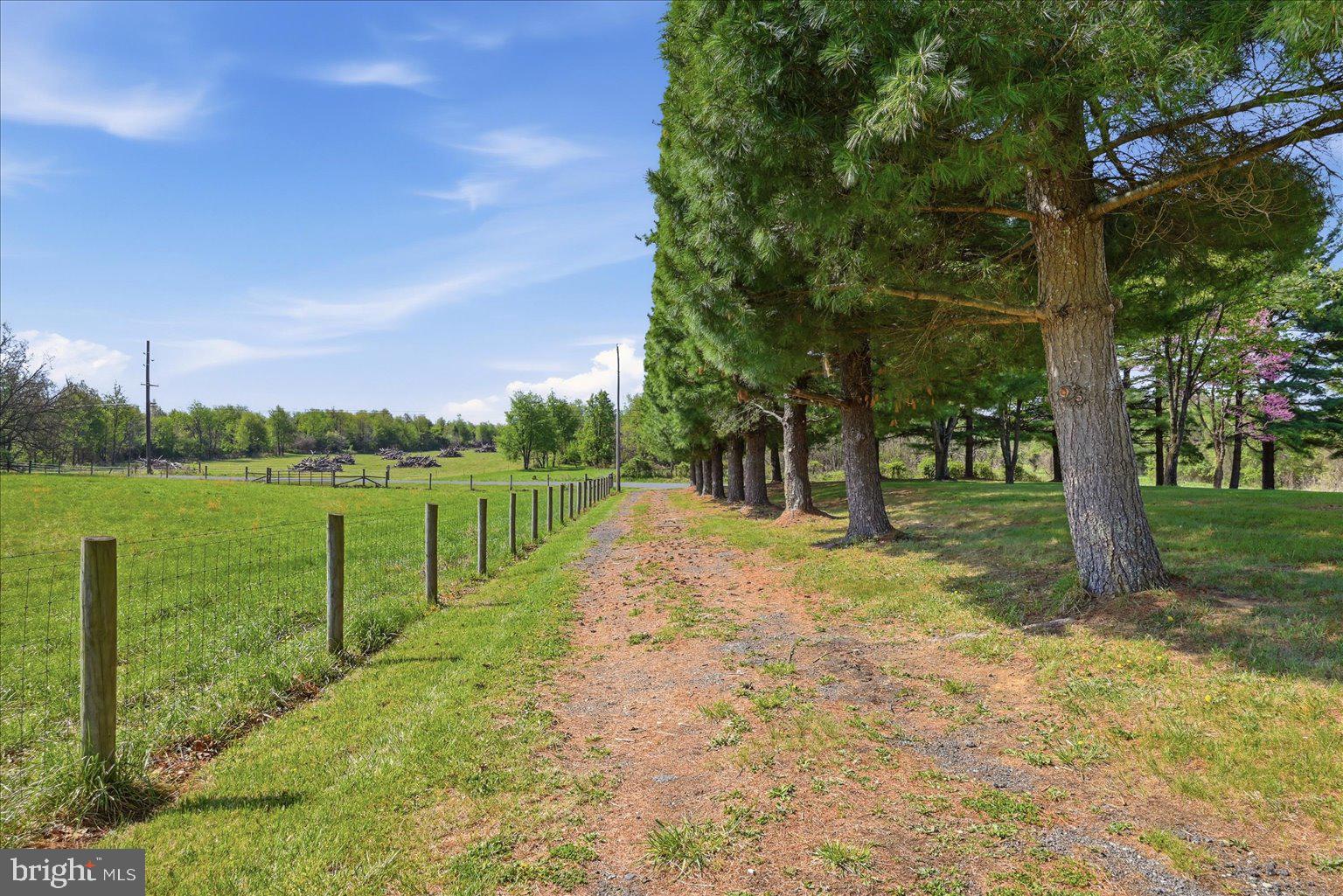 LONGMARSH - Residential