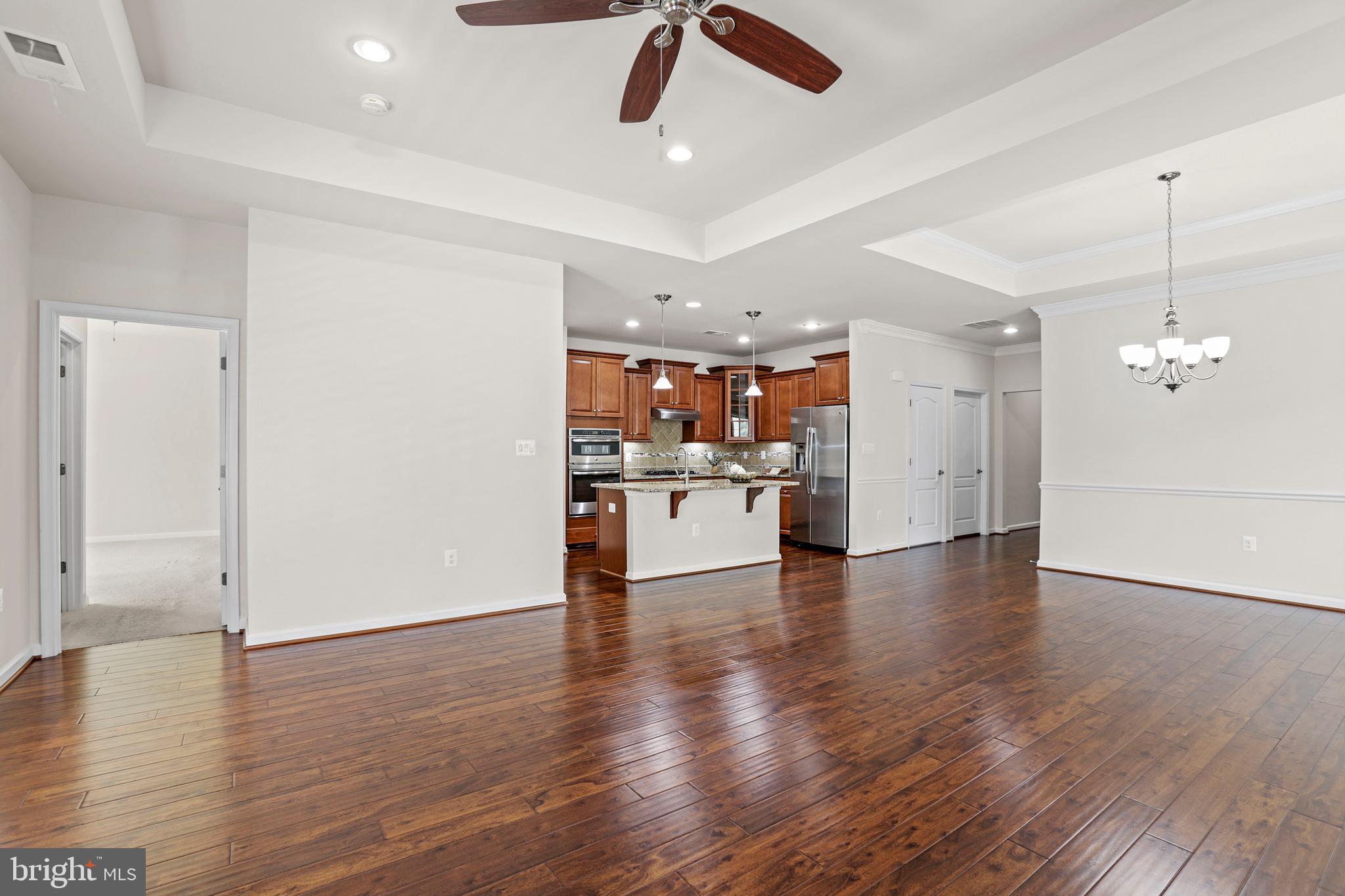 VIRGINIA HERITAGE AT LEE'S PARK - Residential