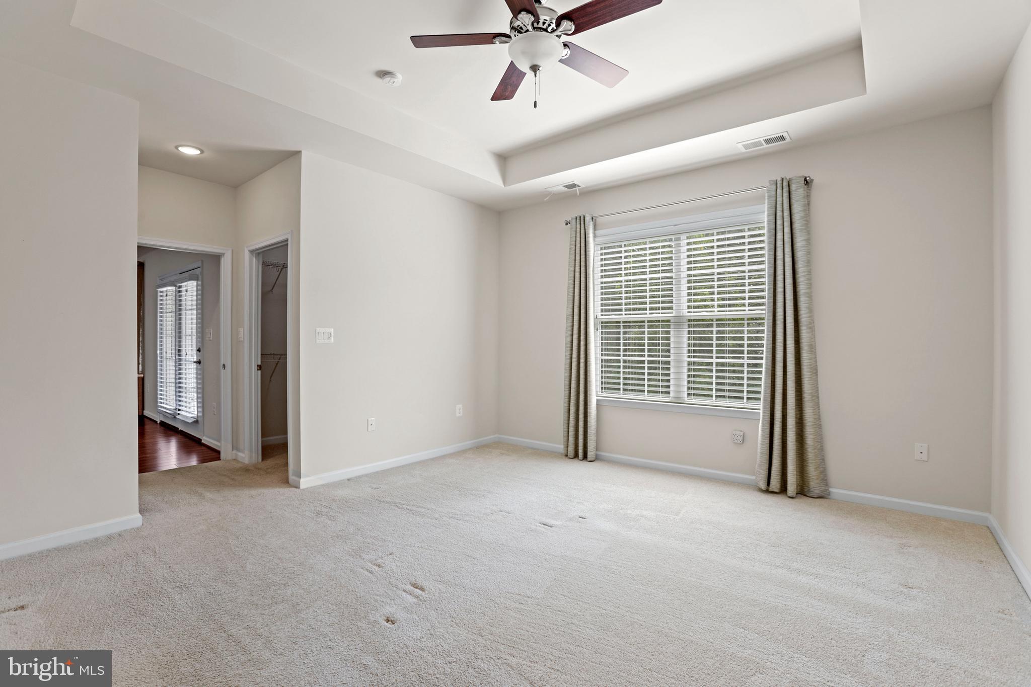 VIRGINIA HERITAGE AT LEE'S PARK - Residential