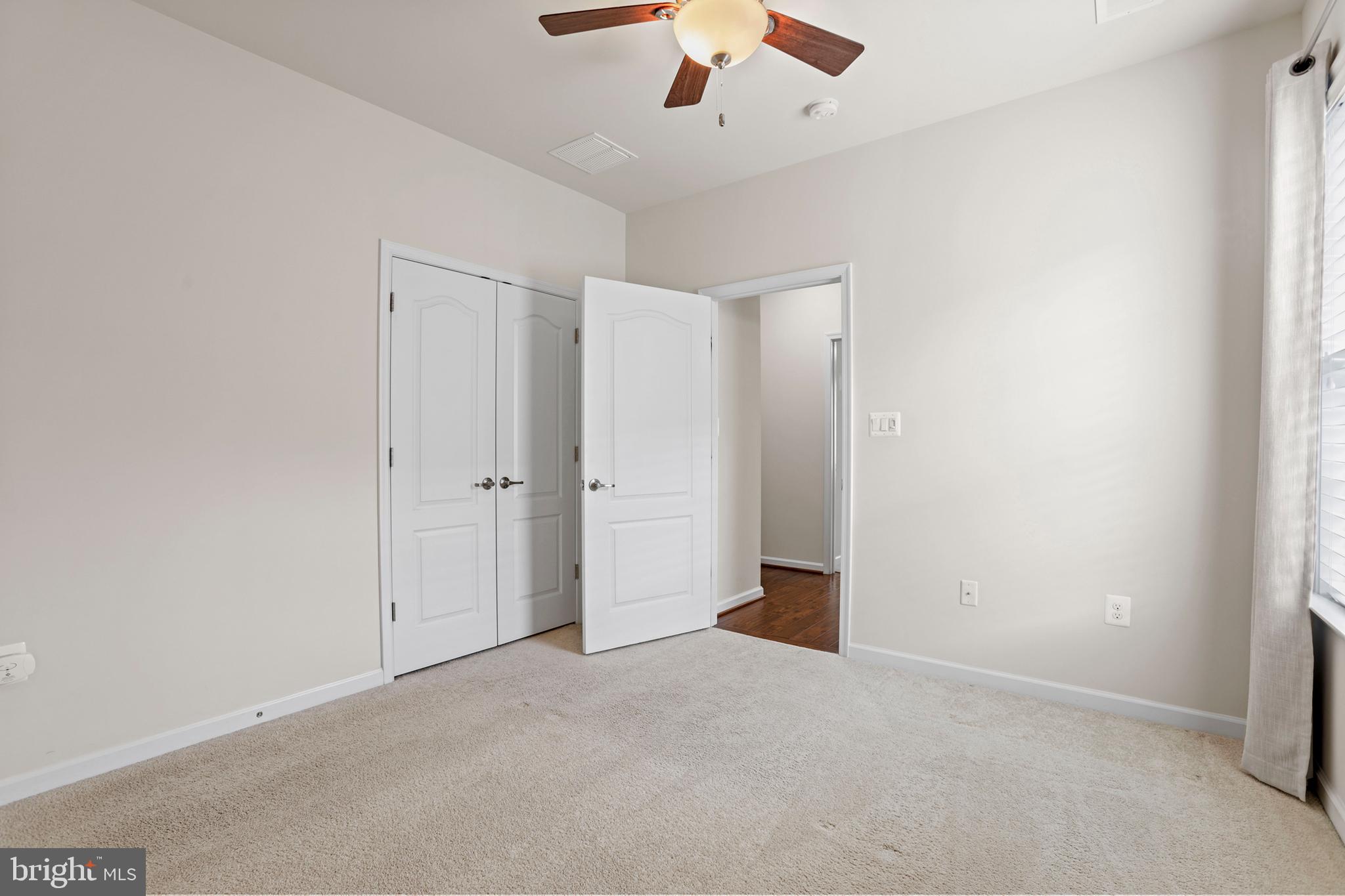 VIRGINIA HERITAGE AT LEE'S PARK - Residential