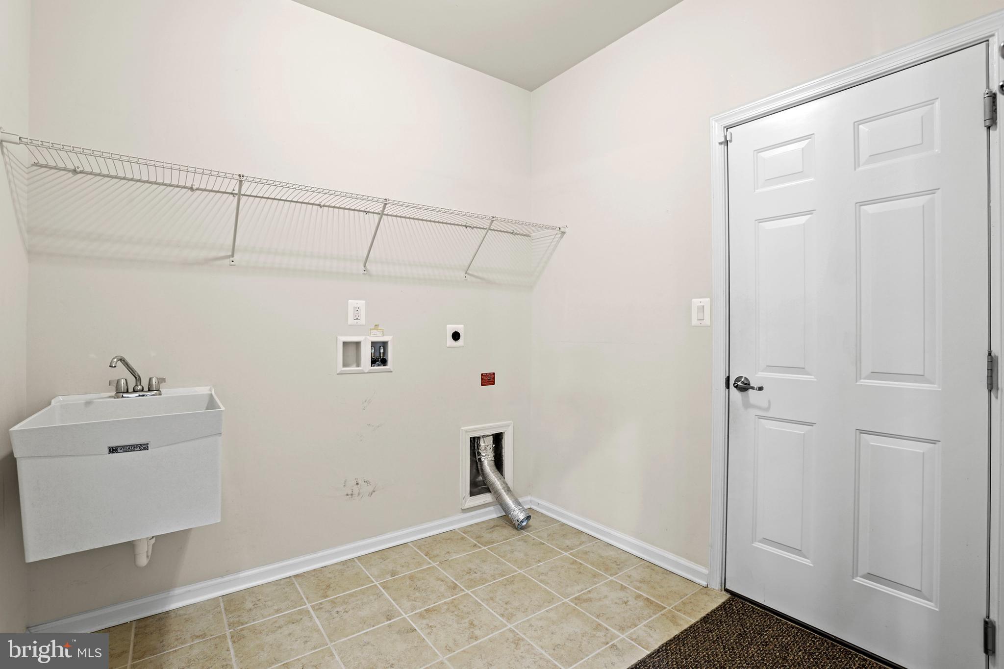 VIRGINIA HERITAGE AT LEE'S PARK - Residential