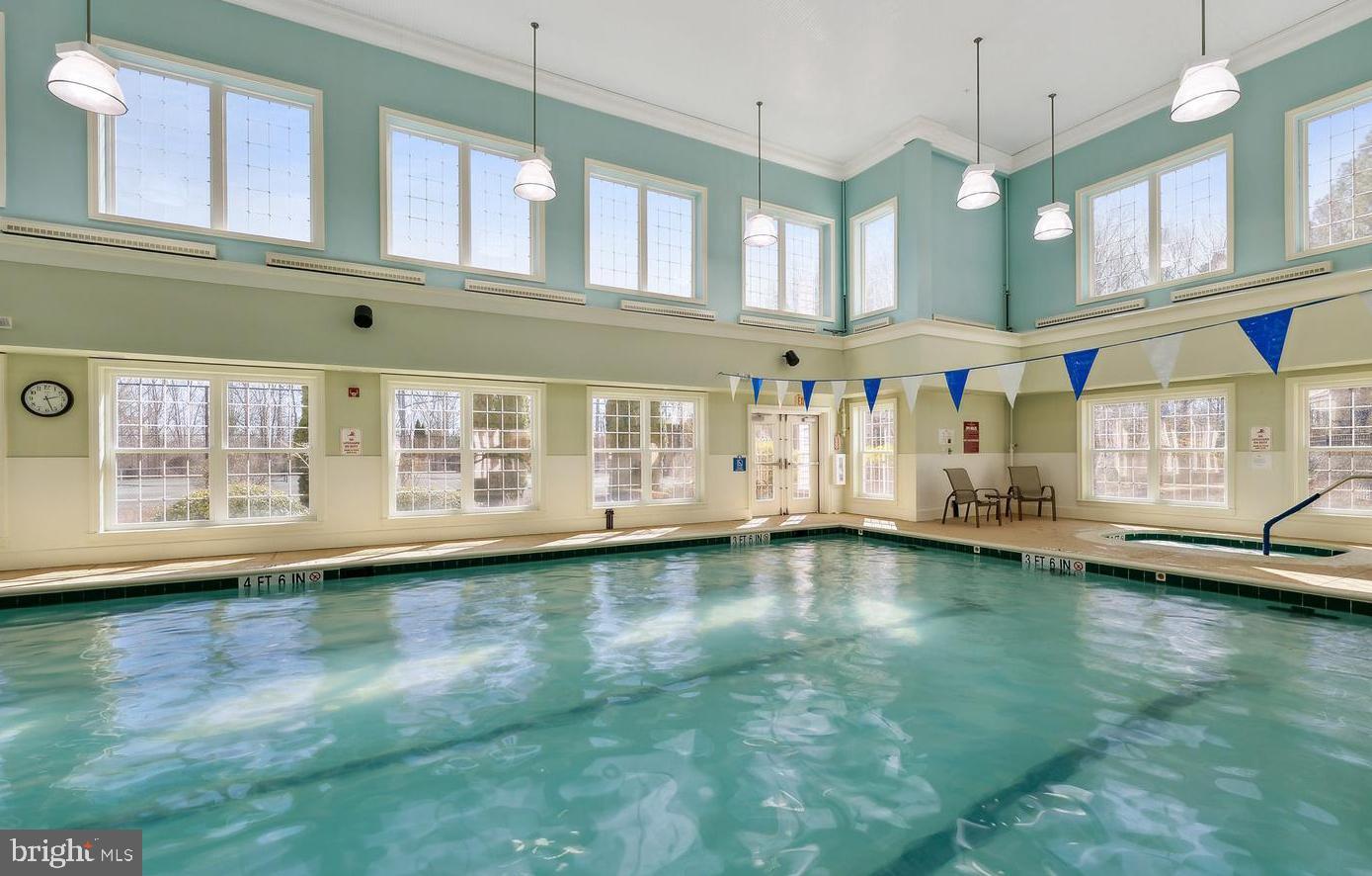 VIRGINIA HERITAGE AT LEE'S PARK - Residential