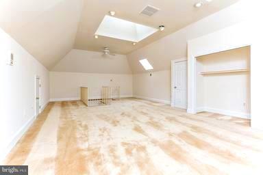 QUAILWOOD - Residential Lease