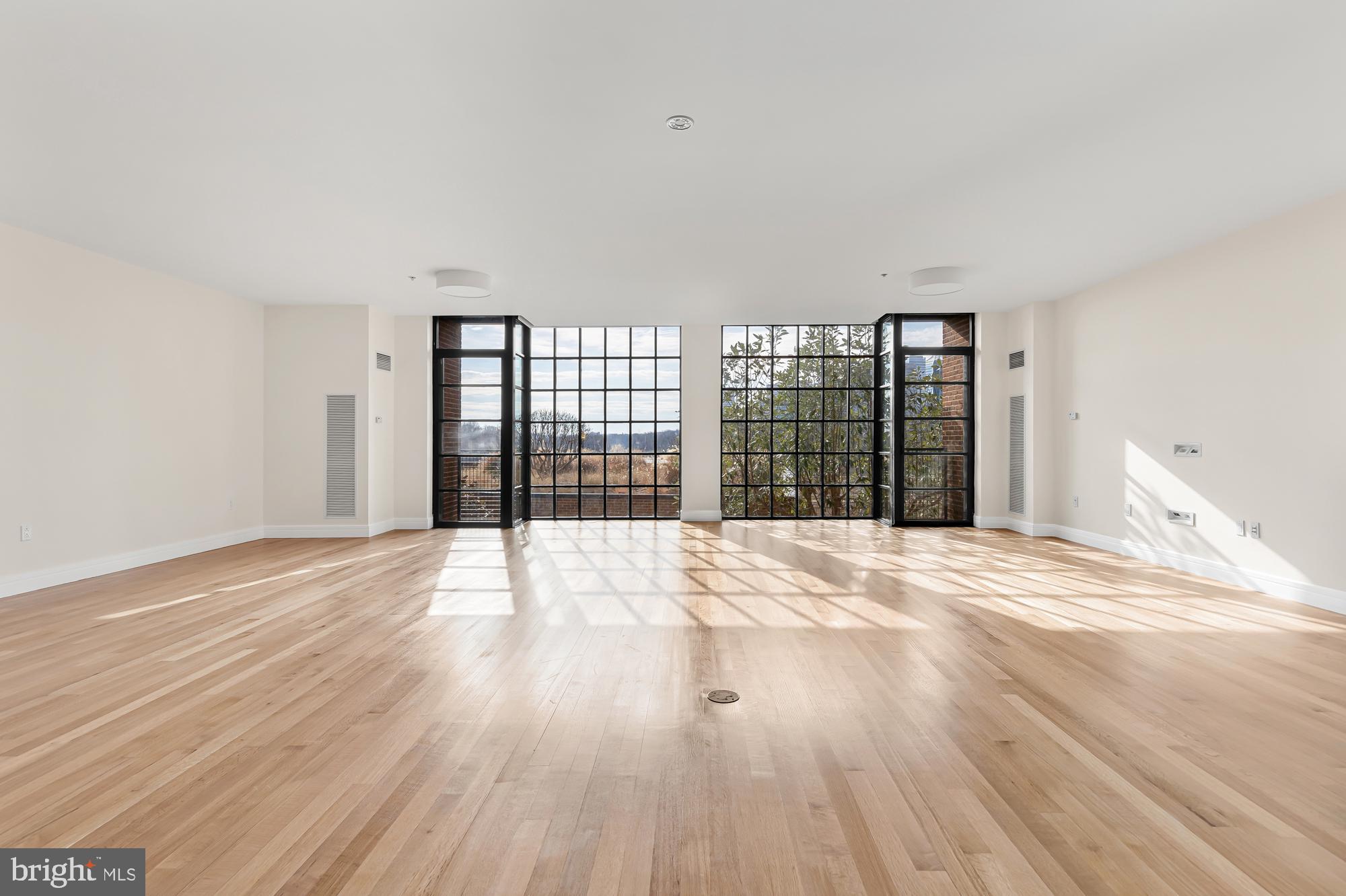 GEORGETOWN - Residential