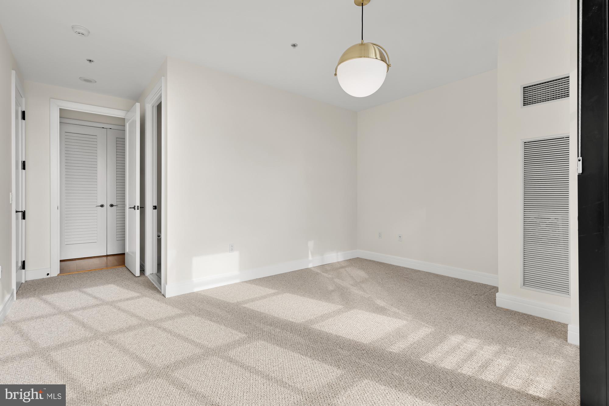 GEORGETOWN - Residential