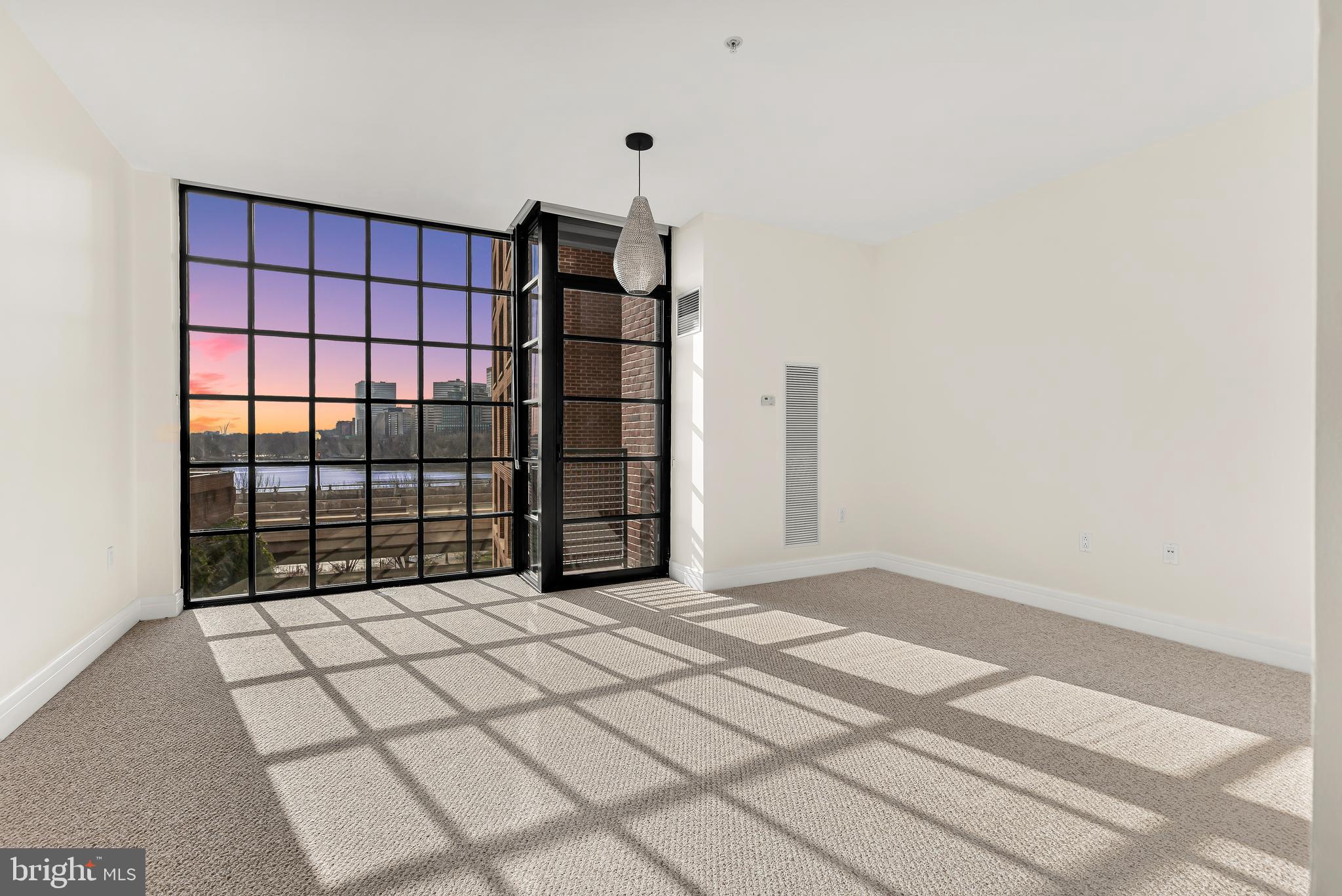 GEORGETOWN - Residential