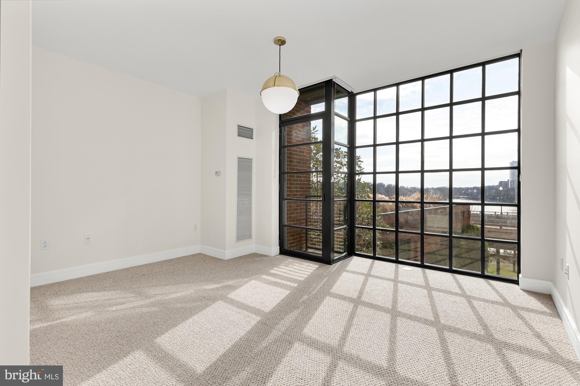 GEORGETOWN - Residential