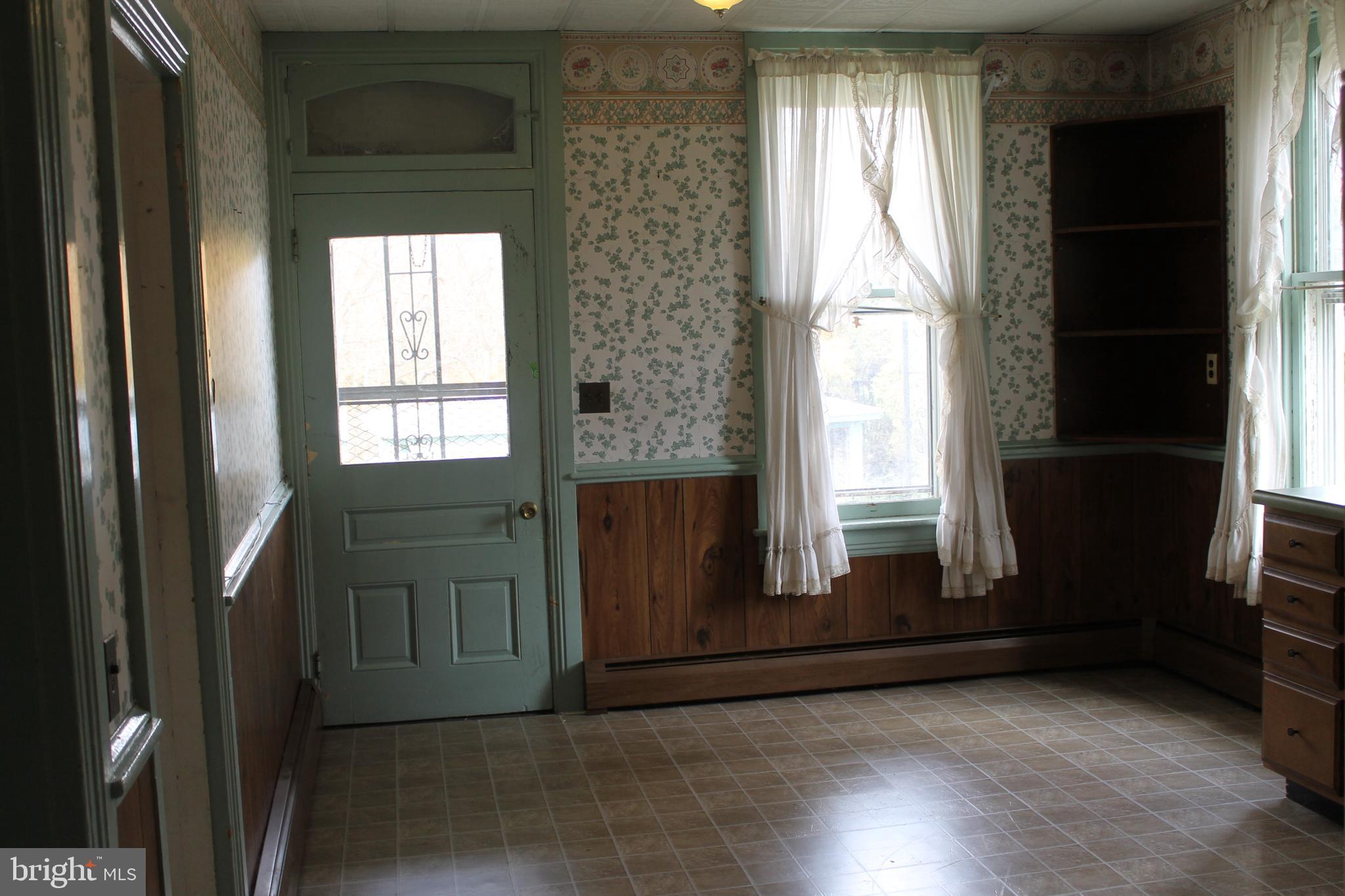 SPRINGFIELD TWP - Residential Lease