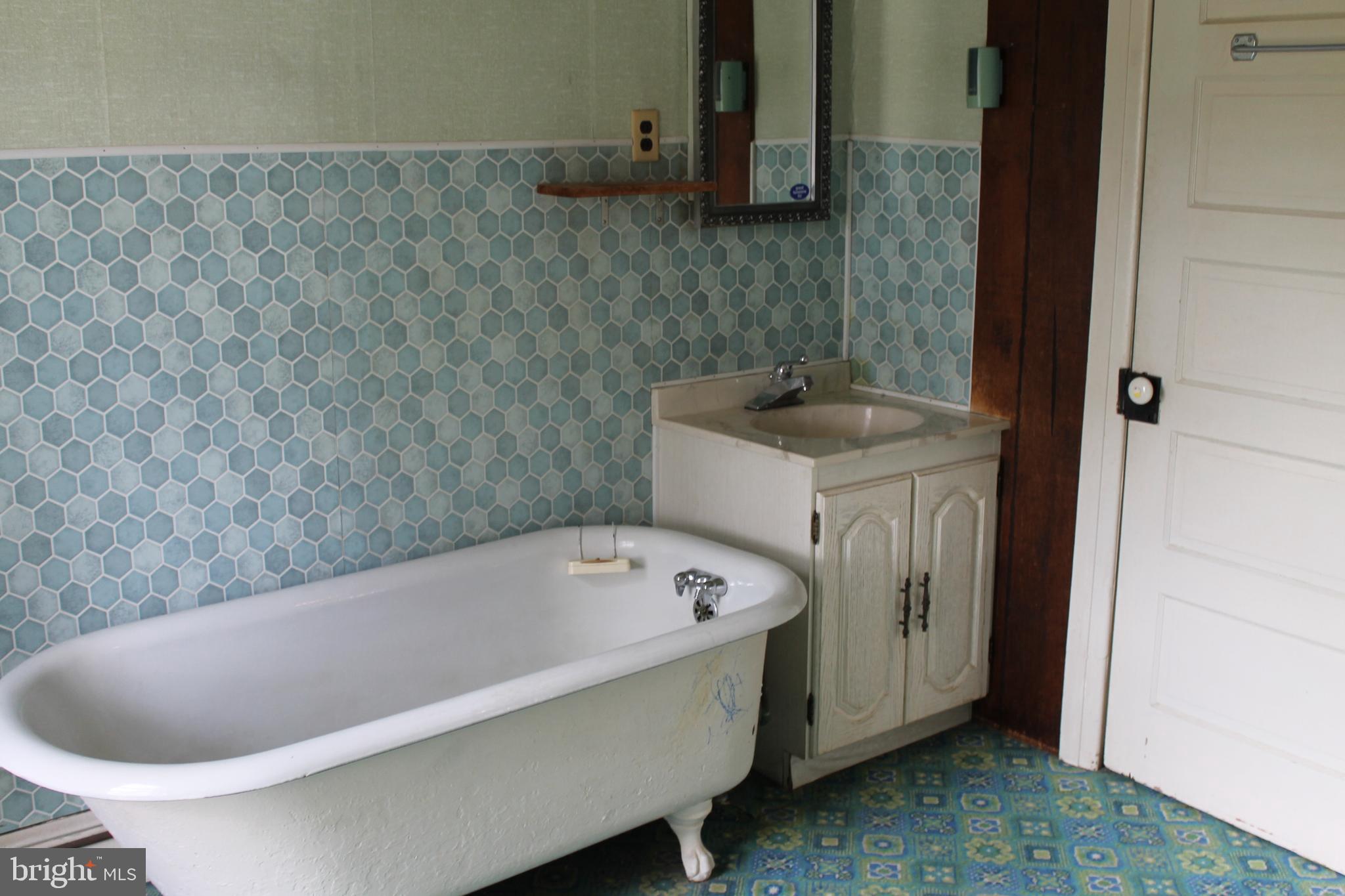 SPRINGFIELD TWP - Residential Lease