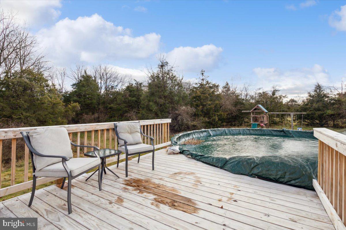 GREYSTONE ON THE OPEQUON - Residential