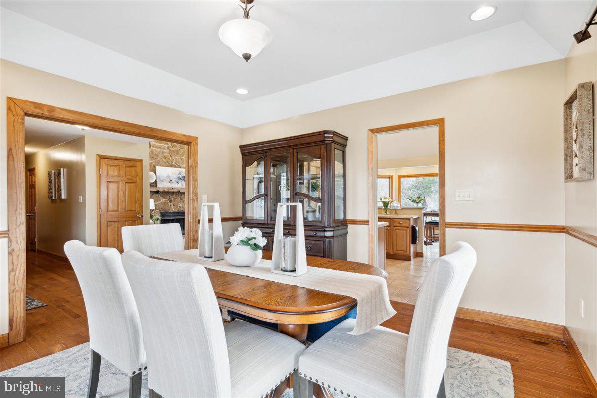 GREYSTONE ON THE OPEQUON - Residential