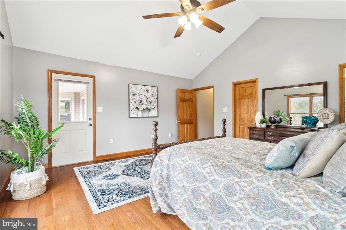 GREYSTONE ON THE OPEQUON - Residential