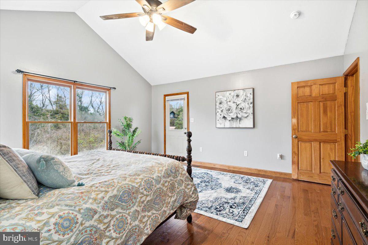 GREYSTONE ON THE OPEQUON - Residential