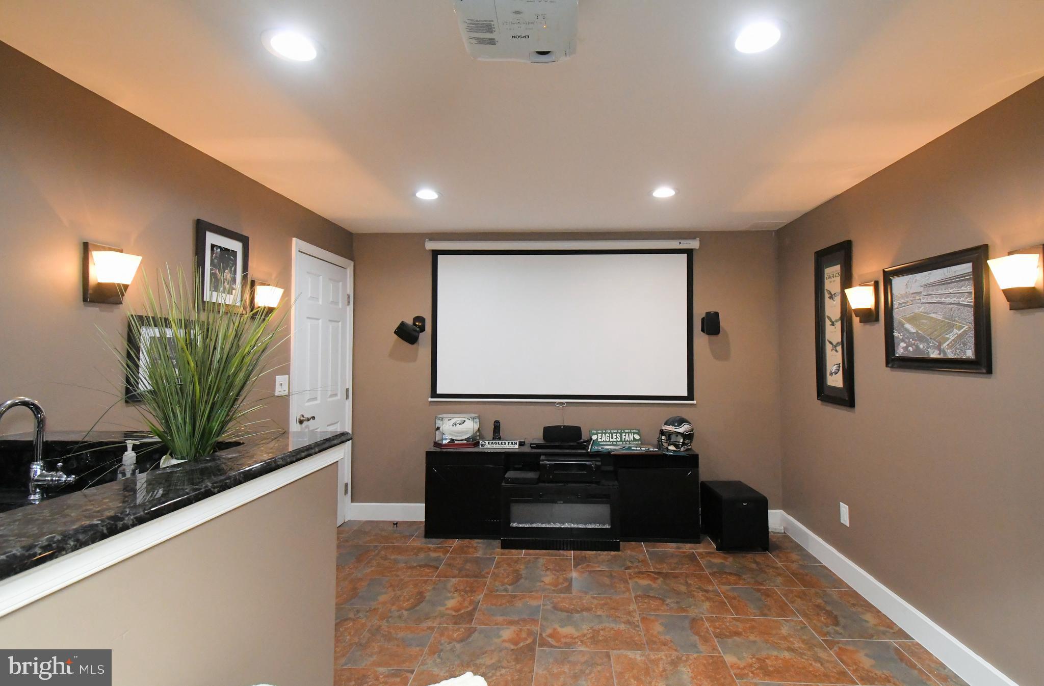 BEECHWOOD - Residential